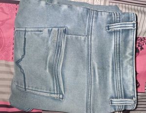 Light Wash Slim Fit Jeans