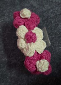 Handmade Crochet Flower Hair Clutcher