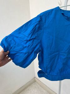 Vero Moda Blue Cut-out Bell Sleeve crop top