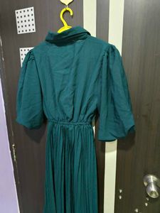 Women Fit And Flate Dark Green Dress