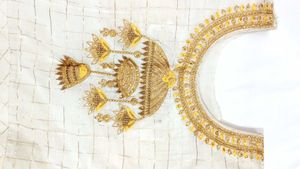 Offers Accepted Ethnic Gown