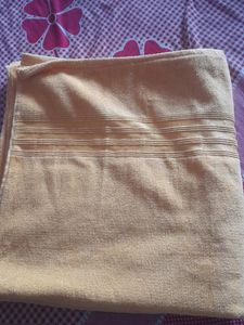 Big Towel Crem Colour Not Use New item
