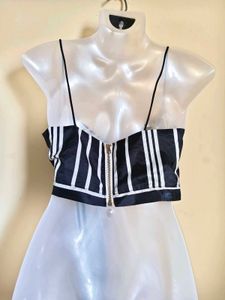 🎁Buy 2 Get 1 Free🎁Striped Tie-Front Crop Top