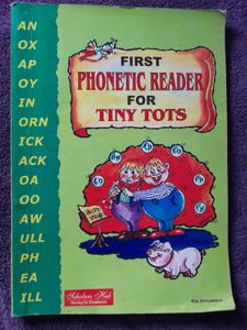 FIRST PHONETIC READERS FOR TINY TOTS