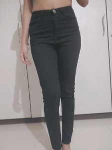 Black Jeans