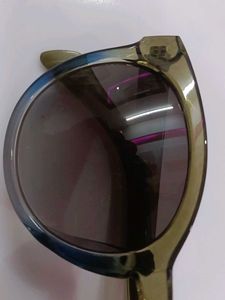 BRAND NEW 💝 Stylish Sunglasses