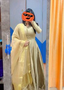 Elegant silk gown ( dupatta not available)