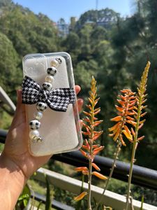 bow chain iphone 14 plus cover