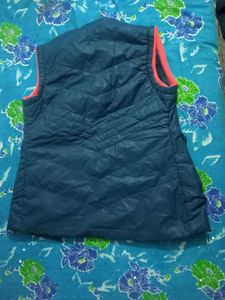 Thick Vry Warm Half Sleeve Jacket 🧥
