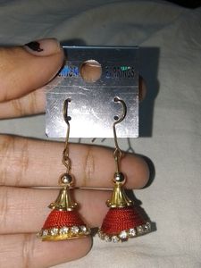 Beutiful  2pair Of Earrings