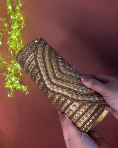 Elegant Beaded Clutch Shadi Season Ready !