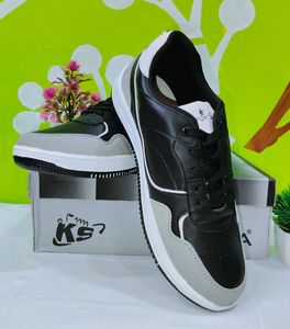 Stylish Black &amp; Grey Sneakers