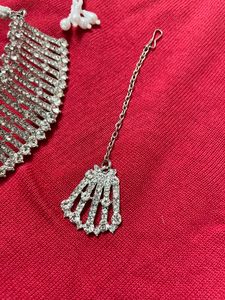 Silver Shimmering Necklace Set