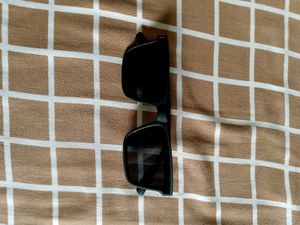 Black Rectangle Sunglasses