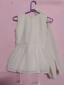 White Colour Sarara For Girl
