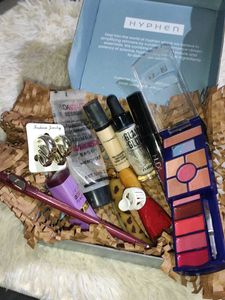 🎁Makeup Combo / Gift Hamper For Girls