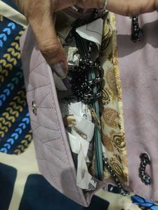 NEW IMPORTED PREMIUM QUALITY SLING BAG