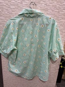 Sea Green Top. Freebie: Yellow Tank Top