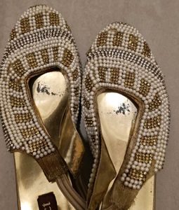 Party Wear Pearl &amp; Stone Work Sandal For Women