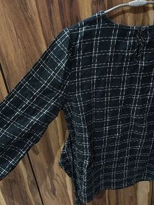 Navy Blue Plaid Long Sleeve Top