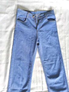women straight fit jeans