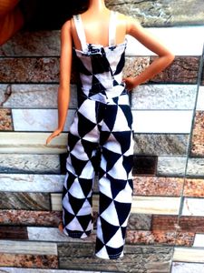 Barbie White And Black Cute Dress 👖