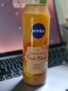Nivea Fresh Blends Shower Gel