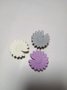 Daisy Hair Clips