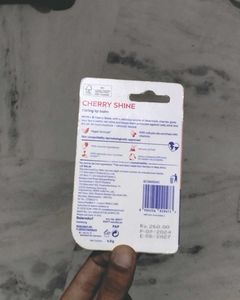 Nivea Cherry Shine Tinted Lipbalm