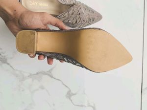New Stylish Heels For Girls