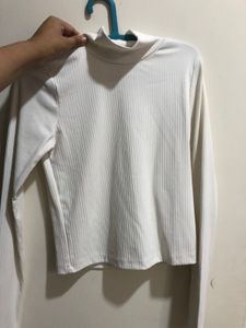 Korean Turtle Neck Top (white+black)
