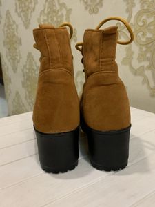 Woman boot