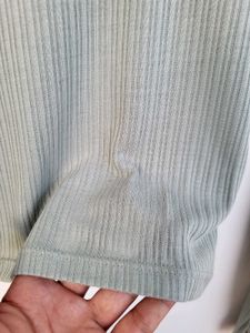H&amp;M Sage Green Lace Detail Crop Top/Size-S