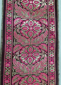 Zari Border