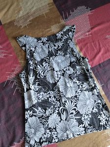 Floral Sleeveless Top