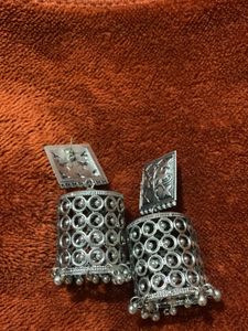 Silver Jhumka Earrings