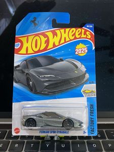 Ferrari SF90 Stradale Grey