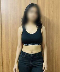 Black 'Be Wild' Sports Bra