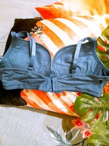 WOMEN &amp; GIRLS BRA