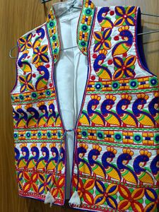 Embroidered Gujarati Jacket For Navratri