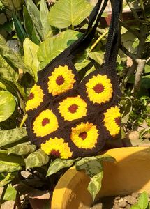 Sunflower Crochet Bag