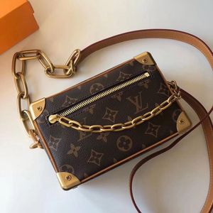 Louis Vuitton Petite Boite Chapeau