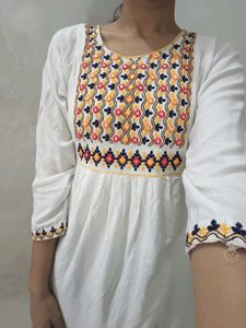Embroidered White Tunic