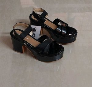 ❤️Perfecf Women Heels 🤩