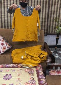 Elegant Mustard Yellow Embellished Outfits