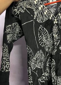 Black &amp; White Leaf Print Dress