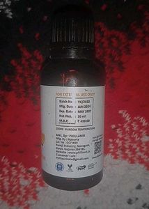 Phillauri Vitamin C Face Serum and brightening cre