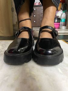 Black Platform Shoes