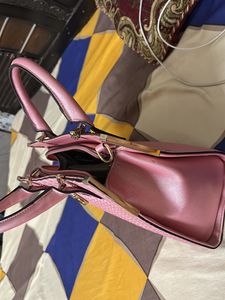 Pink Handbag 👜