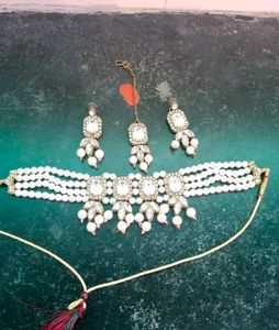 THE FINE JEWELRY